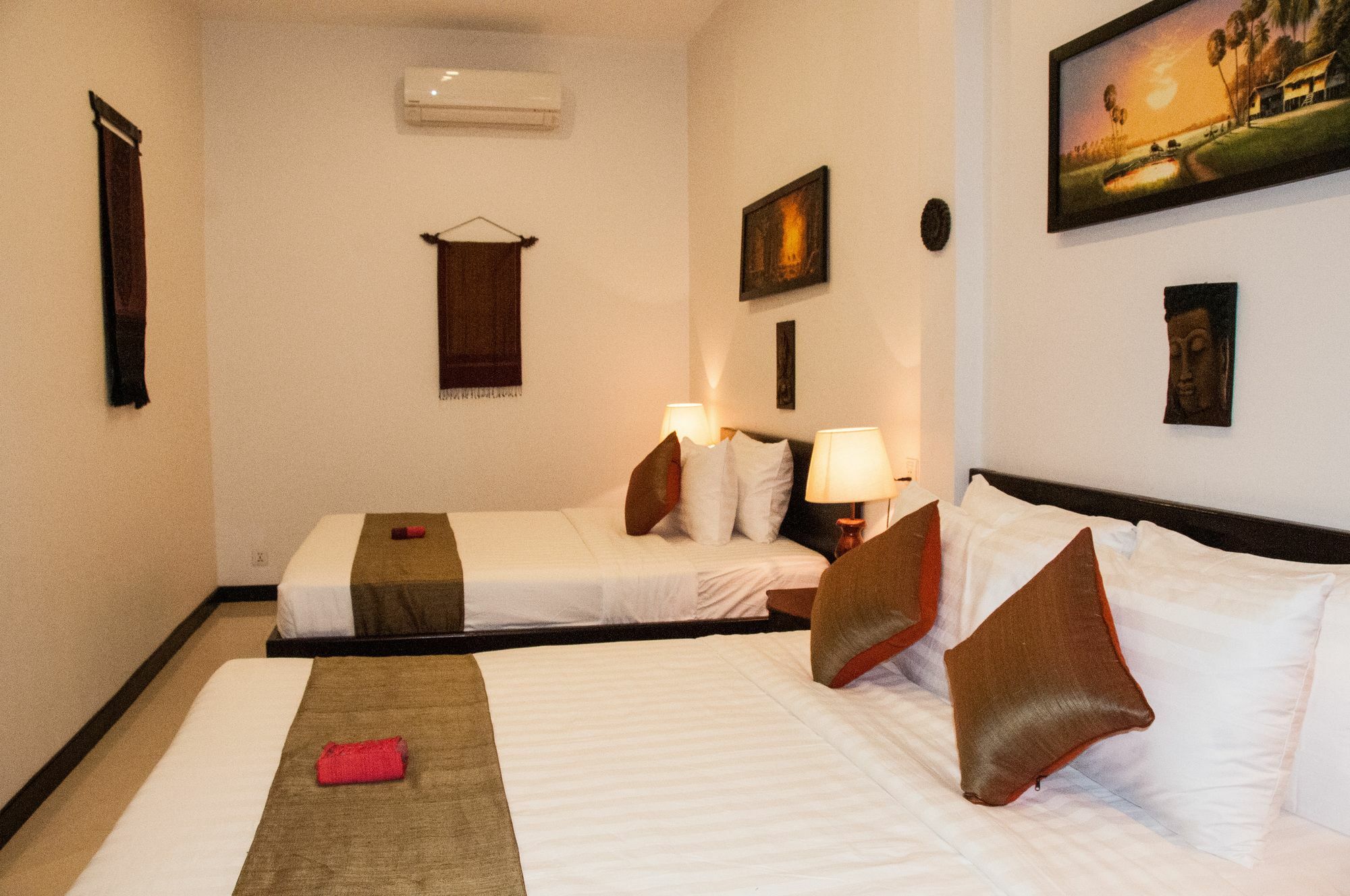 Private Boutique Home With Pool, The Fin Inn Siem Reap Exterior foto